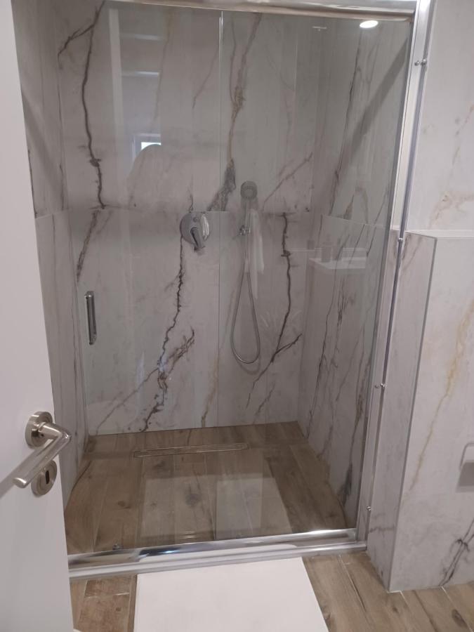 A Piedi 2 Apartment Ioannina Ngoại thất bức ảnh
